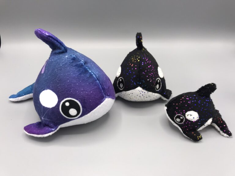 Plush orcas - cut-and-sew and in-the-hoop together